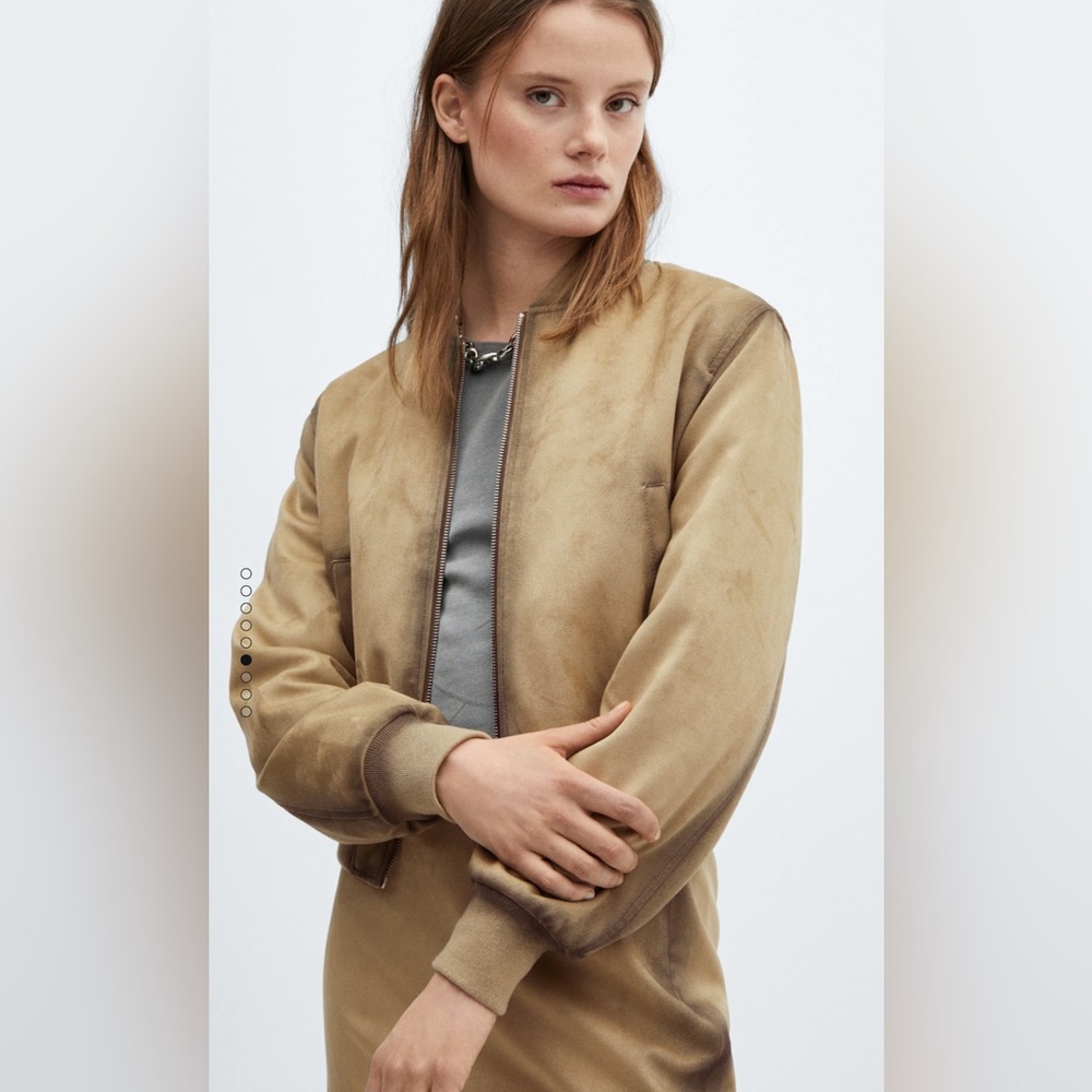 Bomber jacket
